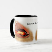 Queens-Sturzhelm Tasse (Vorderseite Links)