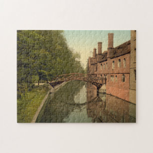 Queens' Uni Bridge, Cambridge, England Puzzle