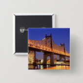 Queensboro-Brücke und der East River Button (Vorne & Hinten)