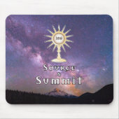 Quelle und Gipfel: Heiliger Eucharist Mousepad (Vorne)
