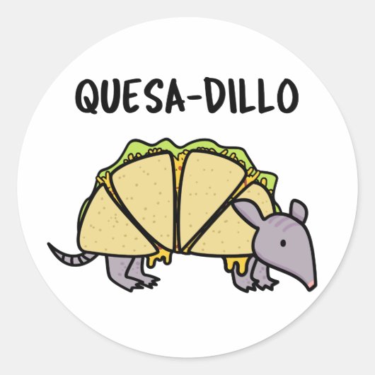 Quesa-Dillo Funny Quesadilla Pun Runder Aufkleber (Vorderseite)