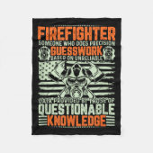 Questionable Knowledge Fireman Gift Proud Firefigh Fleecedecke (Vorderseite)