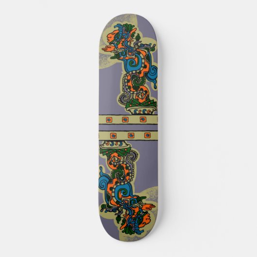 Quetzalcoatl. Tribal. Aztec Skateboard (Vorderseite)