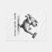 Quiet Ggy Meme Feminist Subtle Humor Protest Resis Fleecedecke (Vorderseite (Horizontal))