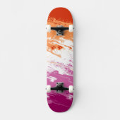 Quiggly Trippy Groovy Abstrakte Lesbian-Stolperfla Skateboard (Vorderseite)