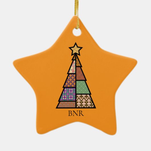 Quilt Christmas Tree mit Monogram Keramik Ornament (Hinten)