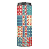 Quilt nahtloses Muster. Vintages Patchwork-Backgro Thermosbecher (Rückseite)