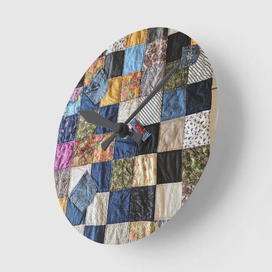Quilted Pocket Design Runde Wanduhr (Winkel)