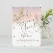 Quiñce Imitate Glitzer Dots Gold Feather Pink Einladung (Stehend Vorderseite)