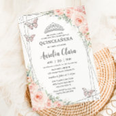 Quinceanera Blush Pink Floral Silberschmetterlinge Einladung