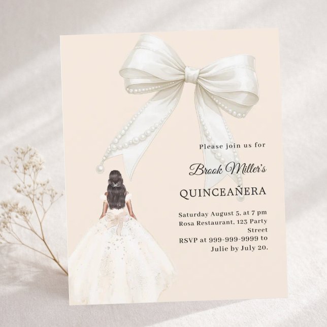 Quinceanera bow ivory dress gold invitation (Von Creator hochgeladen)