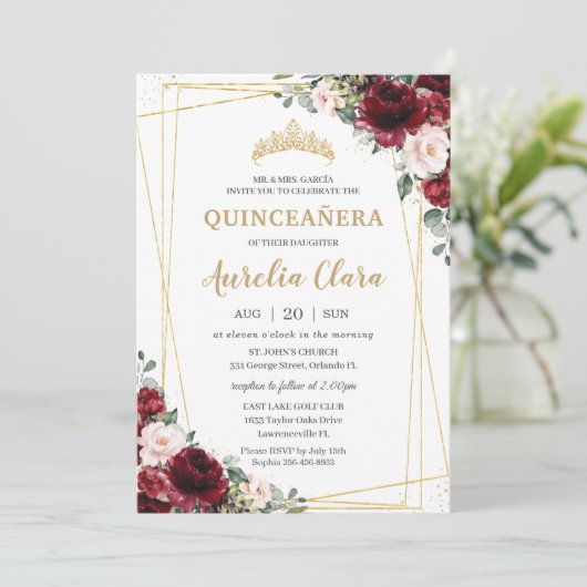 Quinceañera Burgundy Blush Floral Geometric Gold Einladung (Stehend Vorderseite)