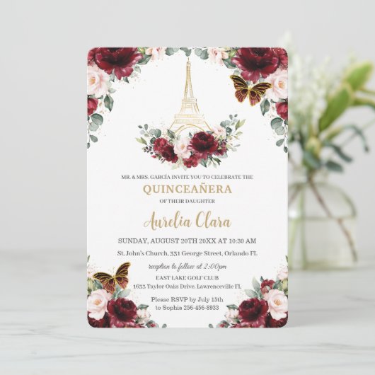 Quinceañera Burgundy Blush Floral Paris Butterfly Einladung (Stehend Vorderseite)