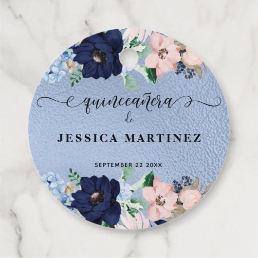 Quinceañera con Flores Azul y Rosa, Aluminio Azul Geschenkanhänger (Rückseite)
