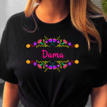 Quinceanera Dama Mexican Fiesta Black Birthday T-Shirt<br><div class="desc">Personalisierter Dama T - Shirt in Schwarz, für deine Quinceanera. Der Wortlaut auf der Vorderseite und auf der Rückseite ist vollständig editierbar, sodass Sie den Namen der Dama auf der Vorderseite haben können, wenn Sie wollen. Die hellrosa Typografie ist gerahmt mit farbenfrohen Blumenrahmen mexikanischer Fiesta-Blume. Ideal für die süßen 15...</div>