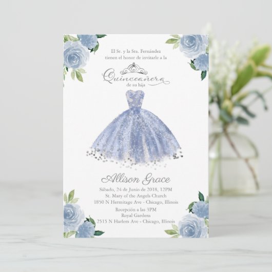 Quinceanera Einladung Spanisch Blue Gown Floral (Stehend Vorderseite)
