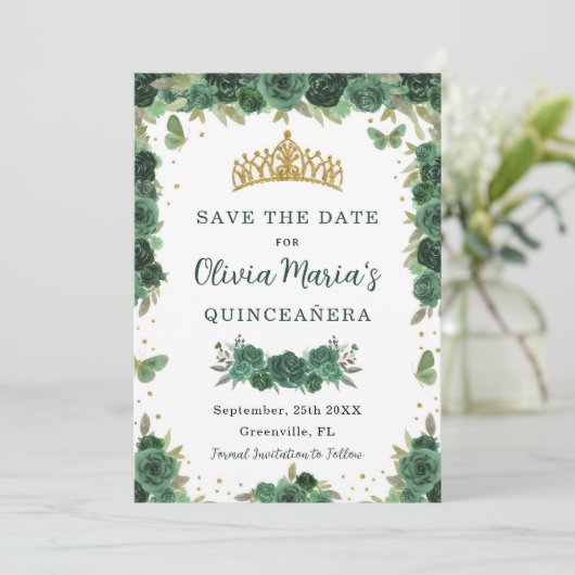 Quinceañera Emerald Green Floral Butterfliegen Tia Save The Date (Stehend Vorderseite)
