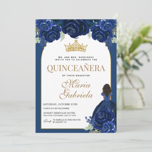 Quinceanera Floral Navy Blue Gold Mis Quince Anos Einladung (Stehend Vorderseite)