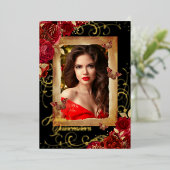 Quinceanera Foto Rote Rose Gold Butterfly Folieneinladung (Stehend vorne)