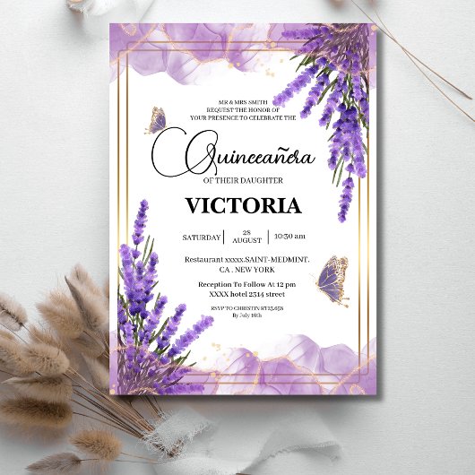 Quinceañera Goldlavene, Lila Bläserschmetterling Einladung