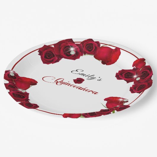 Quinceanera Hübsche Rote Rosen Diamonds Pappteller (Schrägansicht)