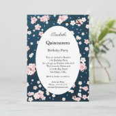 Quinceanera Light Pink Blossom Blume Blau Einladung (Stehend Vorderseite)