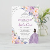 Quinceañera Lila Lilac Blush Floral Silver Dress Einladung (Stehend Vorderseite)