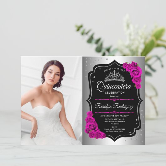 Quinceanera Party mit Foto - Silberschwarz Einladung (Stehend Vorderseite)