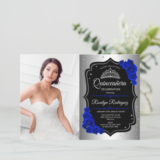 Quinceanera Party mit Foto - Silver Royal Blue Einladung (Stehend Vorderseite)
