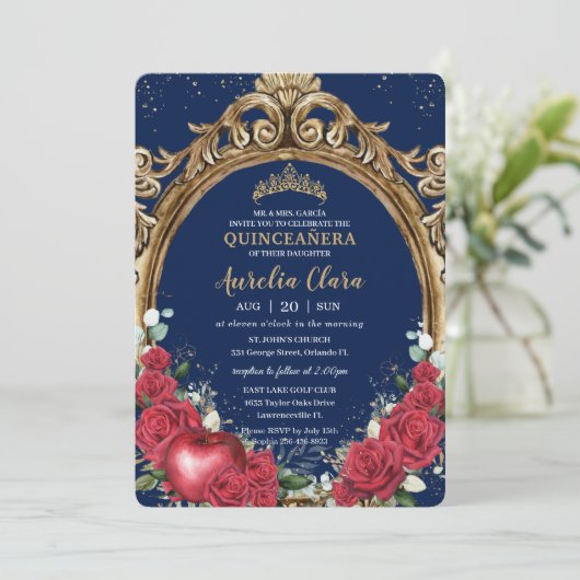 Quinceañera Rote Rosen Blumenschnee Weißer Goldrah Einladung (Stehend Vorderseite)