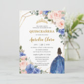 Quinceañera Royal Blue Blush Floral Gold Princess Einladung (Stehend Vorderseite)