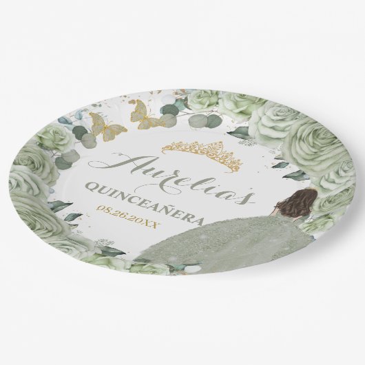 Quinceañera Sage Green Floral Prinzessin Schmetter Pappteller (Schrägansicht)