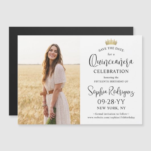 Quinceañera Save the Date Moderne Foto Gold Crown Magneteinladung (Vorne/Hinten)