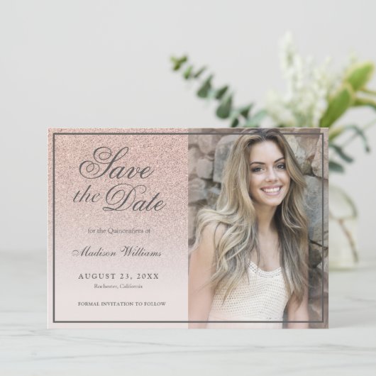 Quinceañera Save the Date Rose Gold Glitzer Foto (Stehend Vorderseite)