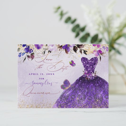 Quinceanera Save the Date Violett Lila Kleid (Stehend Vorderseite)