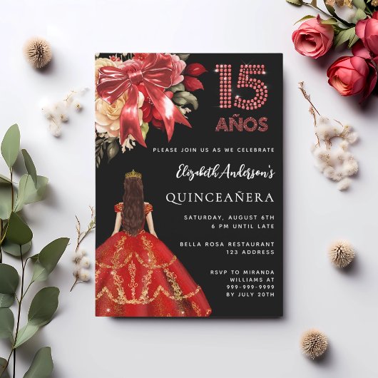 Quinceanera schwarz rotes Kleid Bogen Blumen Einladung