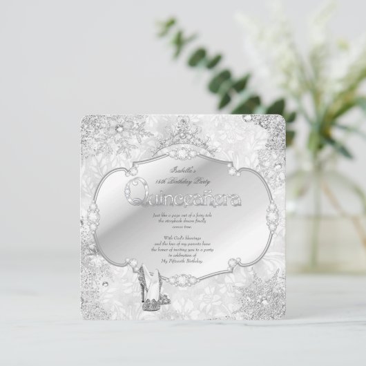 Quinceanera Winter Wonderland Silver Snowflake B Einladung (Stehend Vorderseite)