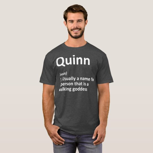 QUINN Definition Personalized Name Funny Gift T-Shirt (Vorne ganz)