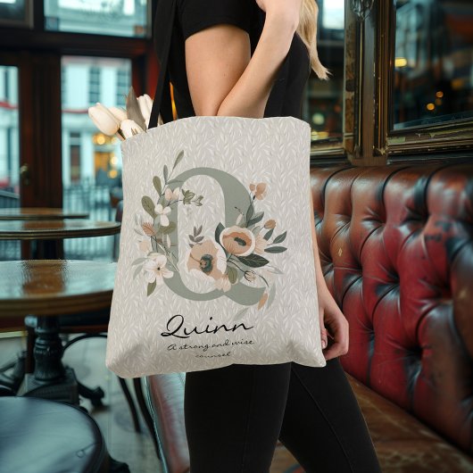 Quinns Stärke und Weisheit - Boho Floral Monogramm Tragetaschen Mit Langen Trägern