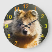Quintin The Ginger Quokka, Wall Clock Große Wanduhr (Vorderseite)