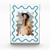 Quirky Blue Wavy Line Graduate Keepake Fotoblock (Vorderseite)