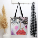 Quirky Bold Collage Art Graffiti Eyes Tasche<br><div class="desc">Diese bunte Tasche, die mit meinem originalen, Collage Style Kunstwerk entworfen wurde, mit fetten, roten Lippen und rauen Augen und mit Pop von Neon-Rosa, Schwarz-Weiß-Design, lila, Blau und ein bisschen Graffiti-Gefühl ist perfekt für jeden Augenblick, den Sie unterwegs sind. Nehmen Sie es zum Einkaufen, füllen Sie es mit Snacks für...</div>