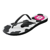 Quirky Cow Patch Pattern Pink Monogram Badesandalen (Schrägansicht)