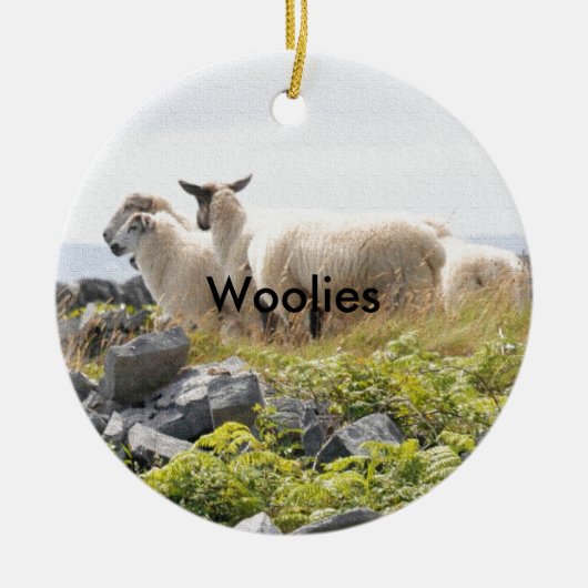 Quirky Designs - Schafe in einem Feld Keramikornament (Vorne)