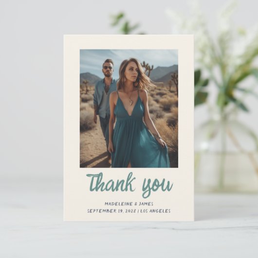 Quirky Fun Green Handwriting Script Hochzeitsschri Dankeskarte (Stehend Vorderseite)