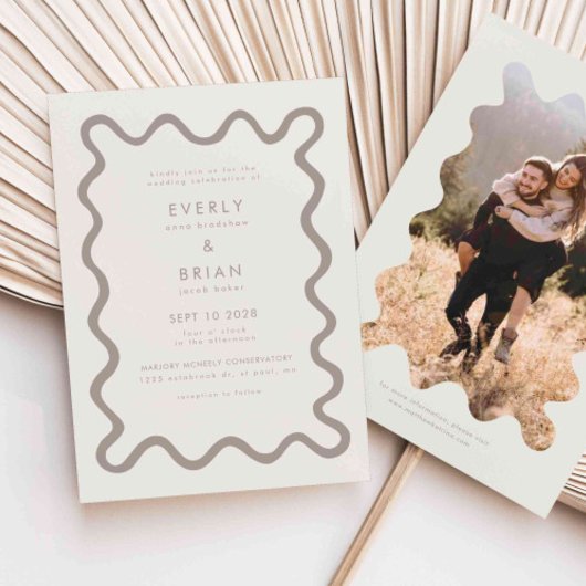 Quirky Hand Drawn Line Cream Wedding Einladung