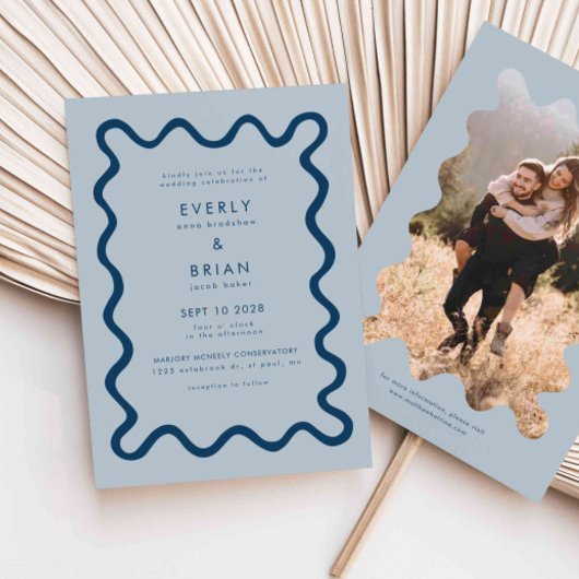 Quirky Hand Drawn Line Navy Blue Wedding Einladung