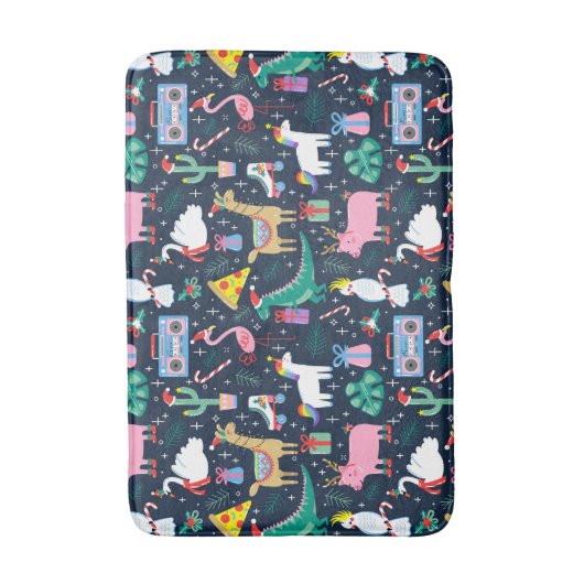 Quirky Holiday Animations and Icons Muster Badematte (Vorderseite Vertikal)