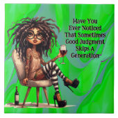 Quirky Lady Tattoo & Wine Judge Keramik Tile Fliese (Vorderseite)