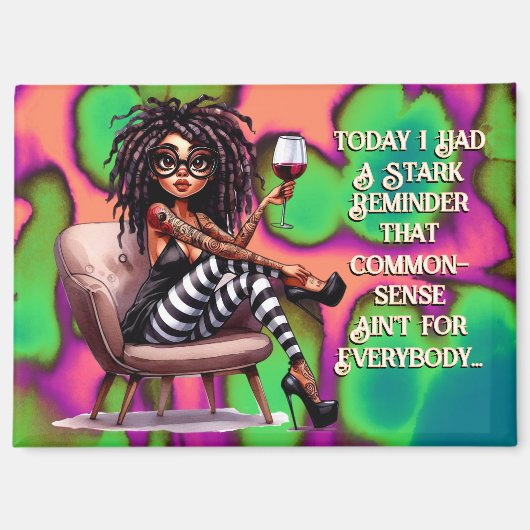 Quirky Lady Tattoos & Wine Commonsense Magnet (Vorderseite)